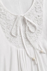 Blusa Feminina Manga 3/4 Renda Ághata