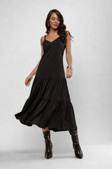 Vestido Midi Elegante Preto Fabi
