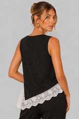 Blusa Assimétrica Renda Klea