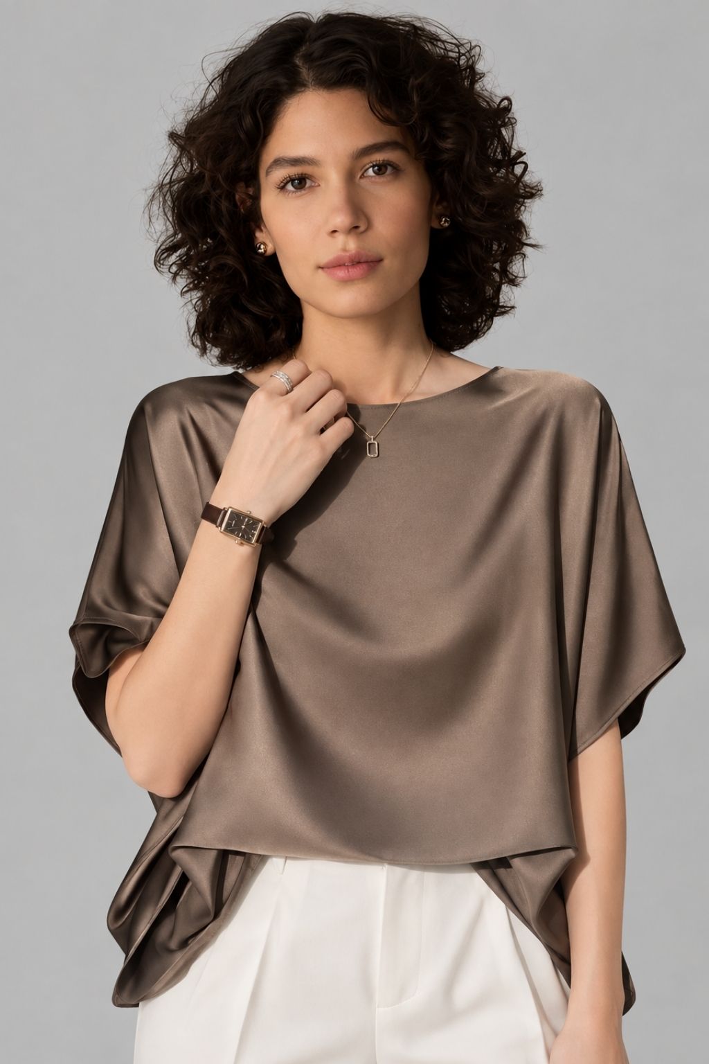 Blusa Feminina De Cetim Nicole