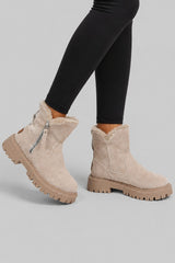 Bota Feminina Cano Curto Camurça Peluciada Padded