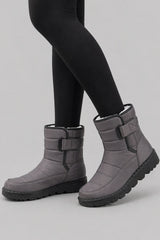 Bota Feminina Peluciada Impermeável Flaviane