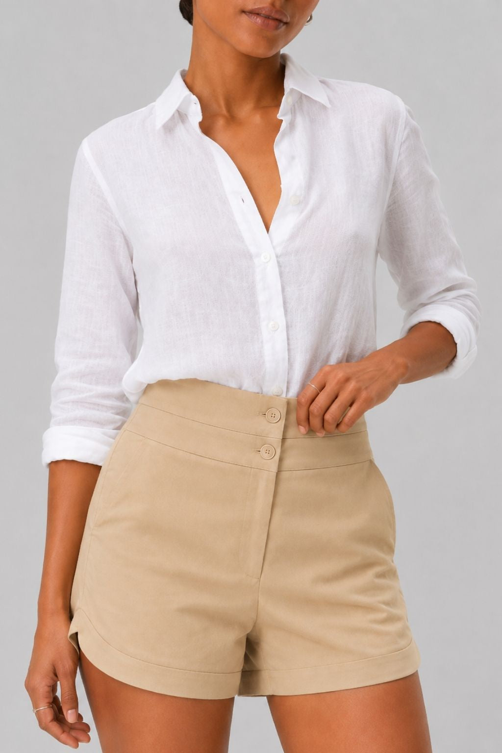 Short Alfaiataria Feminino Bege Paula